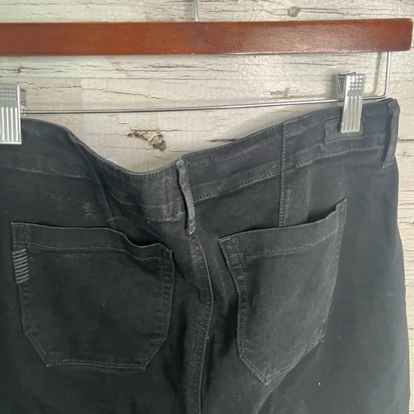 Paige Mayslie Coated Black Joggers size 31 - Picture 9 of 12